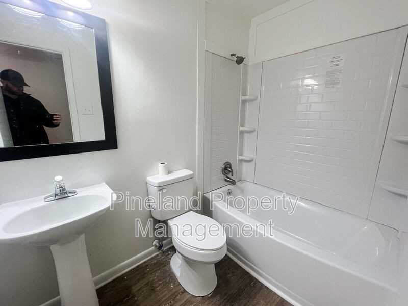 7112 Ryan St - Photo 7 of 10