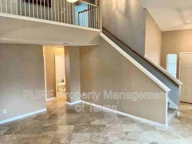 3590 Rock Shelf Ln - Photo 5 of 31