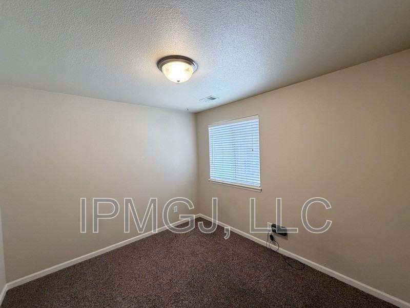 3023 Autumn Glenn Ct - Photo 7 of 12