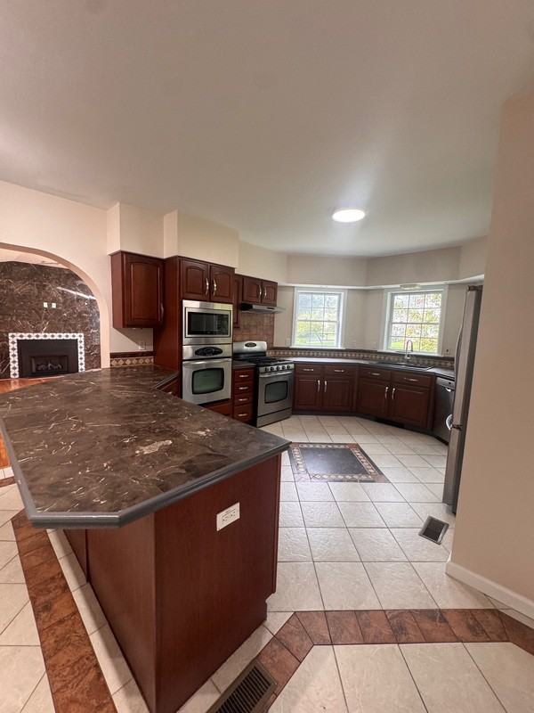 226 Ark Rd - Photo 5 of 9