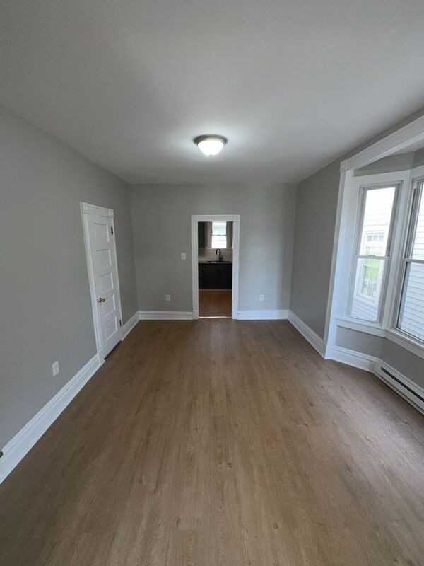 327 10th Ave #329 - Photo 5 of 23