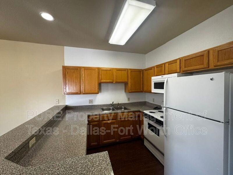 400 Glade Rd #1104 - Photo 7 of 28