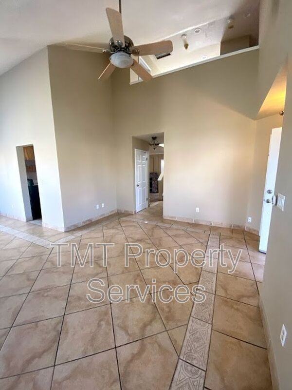 1 Windance Ct - Photo 2 of 16