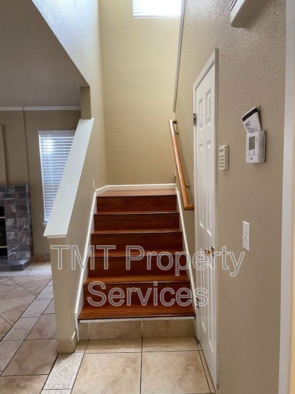 1 Windance Ct - Photo 7 of 16