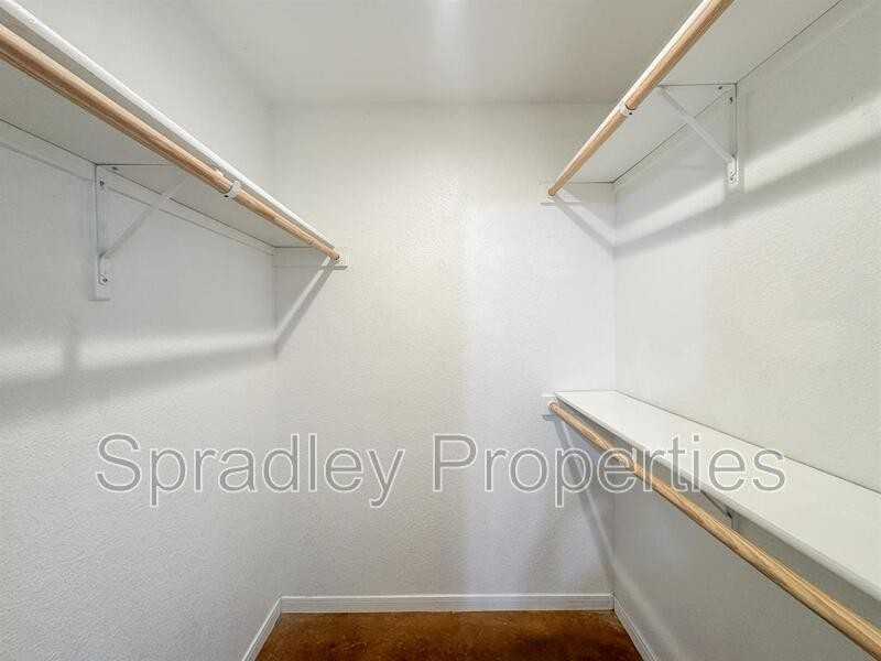 1209 N Blair St - Photo 6 of 26