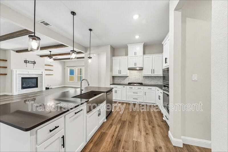 1073 Fleetwood Dr - Photo 6 of 27
