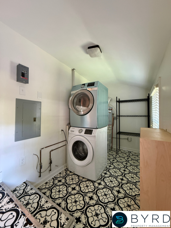 4704 Cutshaw Ave - Photo 6 of 16
