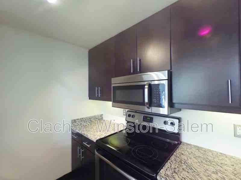 50 W 4th St #22 - Photo 3 of 8