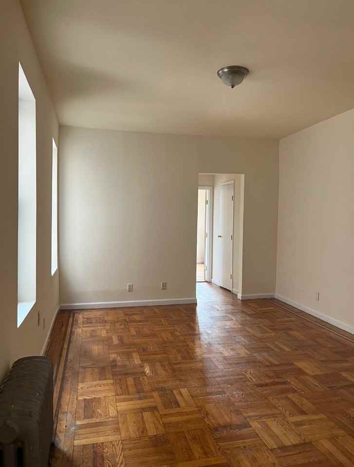 Park Terrace E & W 218th St #3F - Photo 2 of 7