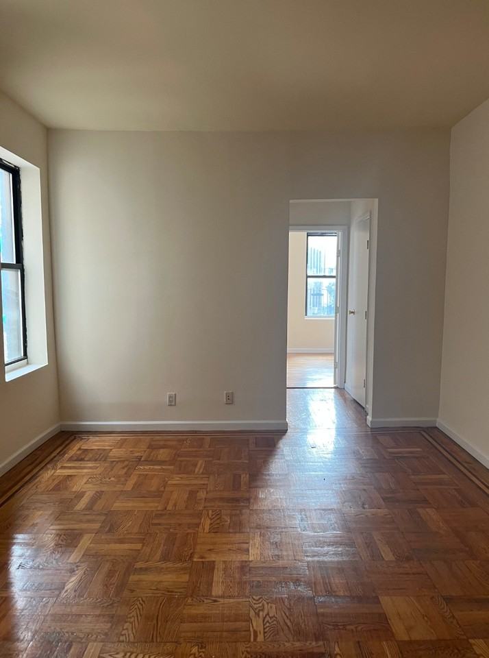 Park Terrace E & W 218th St #3F - Photo 4 of 7