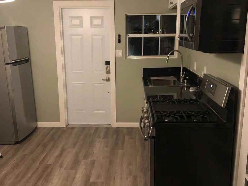 3675 Eagle St - Photo 5 of 7