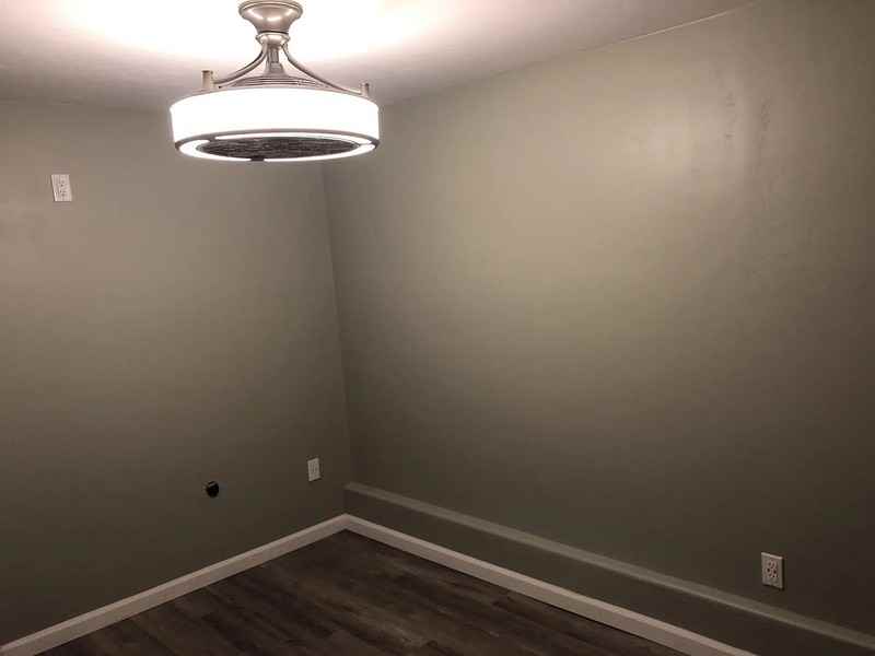 3675 Eagle St - Photo 6 of 7