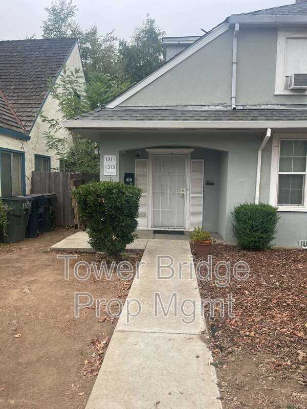 1313 Lochbrae Rd - Photo 4 of 27