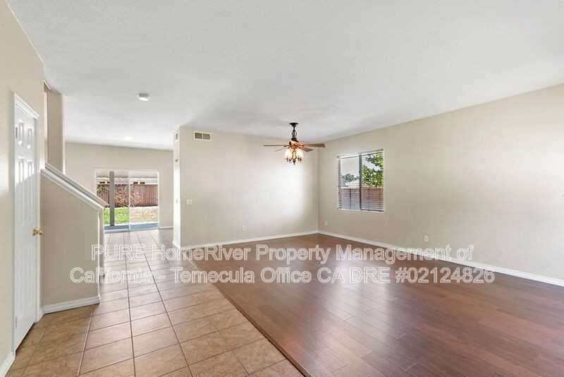 29055 Emerald Cir - Photo 6 of 33