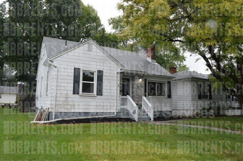 4045 Old Riverside Dr - Photo 3 of 16