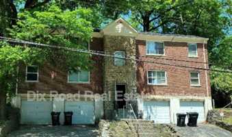 featured image of 3121 Gobel Ave #4