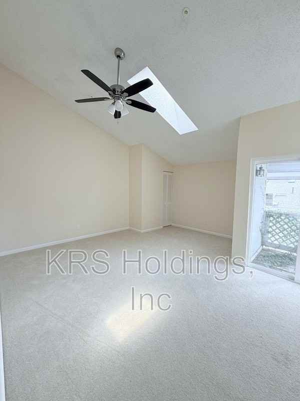 4921 Hollenden Dr #303 - Photo 6 of 6