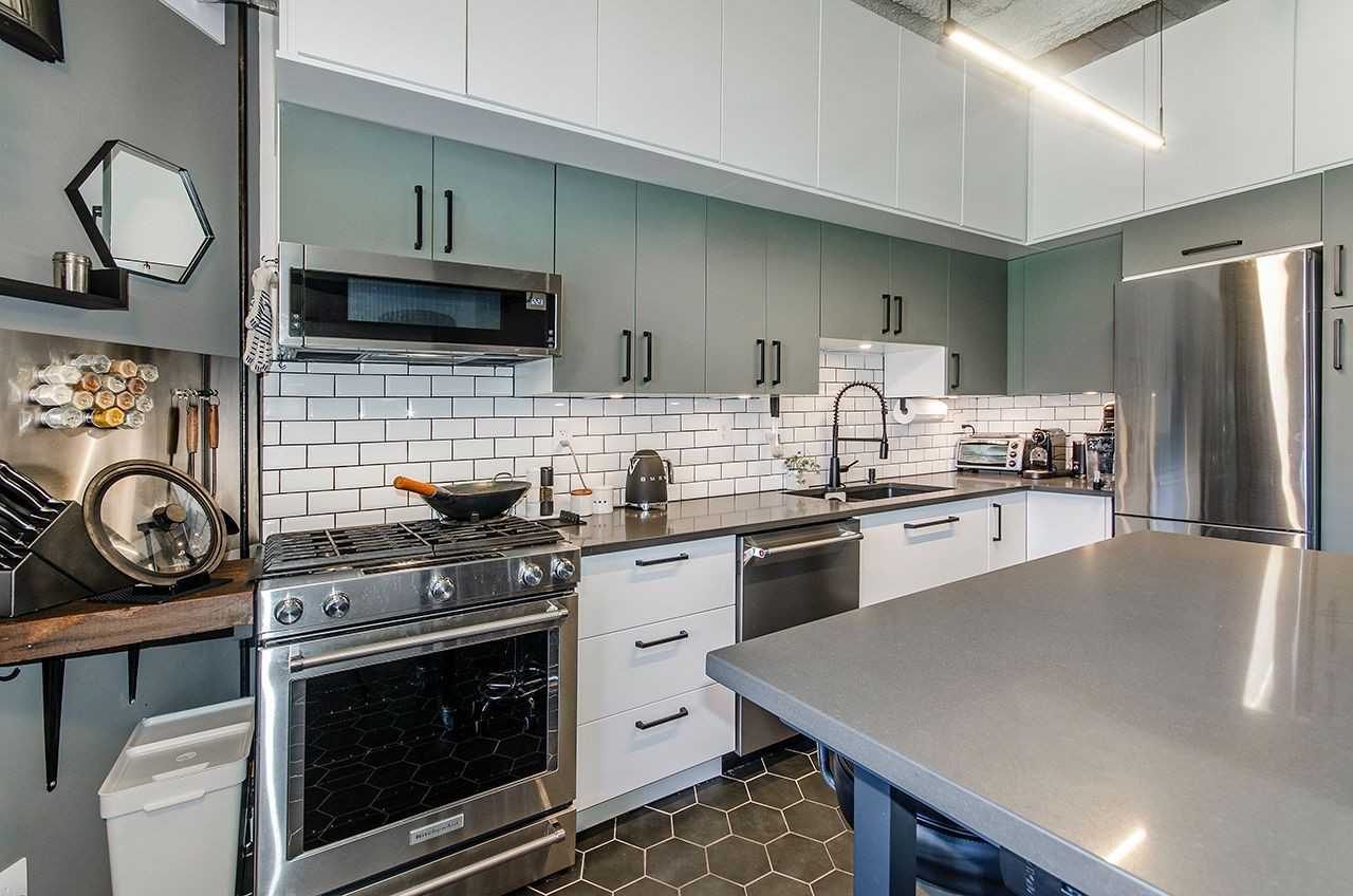 237 East 4th Avenue - Photo 6 of 25
