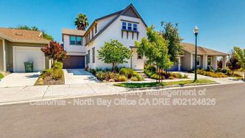 featured image of 1718 Linden Ln
