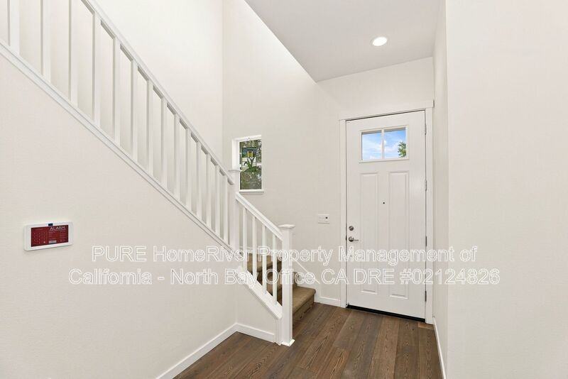 1718 Linden Ln - Photo 6 of 50