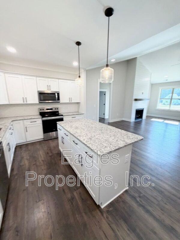 609 Tuscany Cir - Photo 5 of 33
