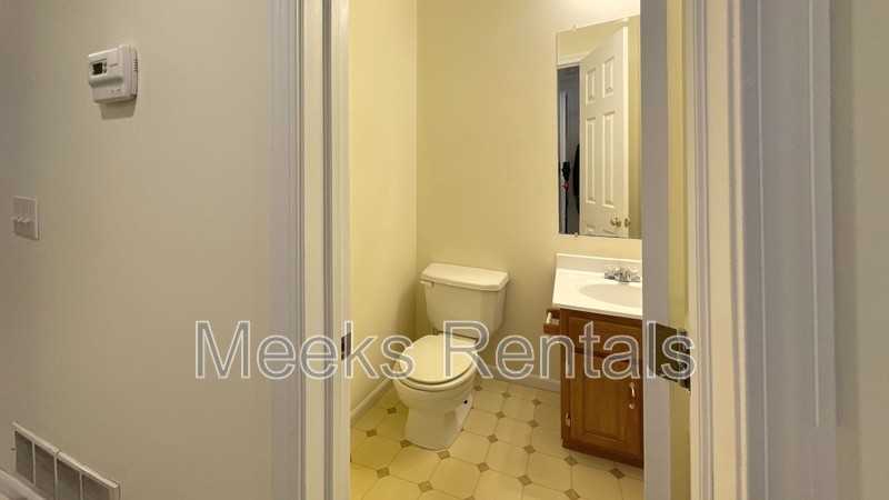 246 Tacketts Branch Rd #9 - Photo 4 of 12