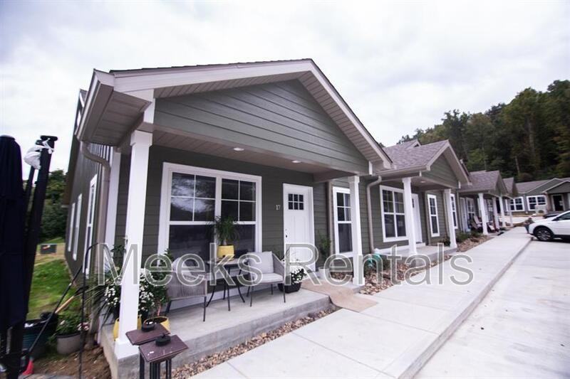 38 Flats Dr - Photo 2 of 19