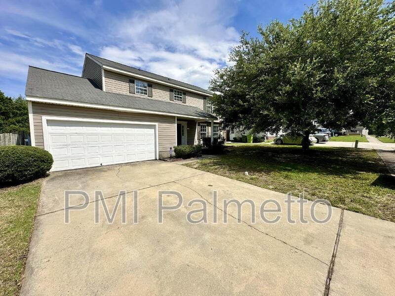 227 Hardwood Dr - Photo 3 of 38