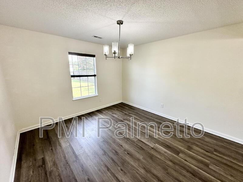 227 Hardwood Dr - Photo 6 of 38