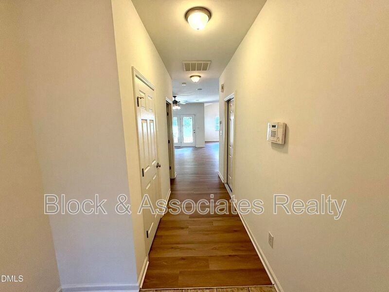 255 - Photo 2 of 16