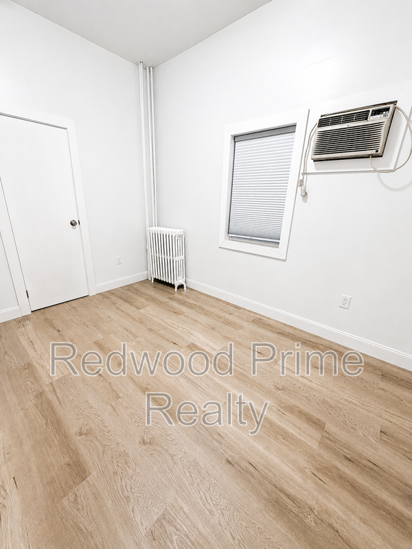 1307 16th Ave #2 - Photo 4 of 6