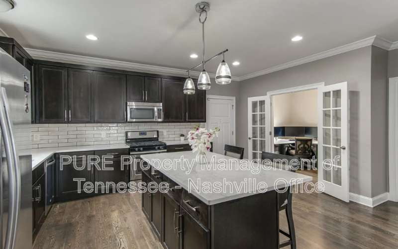 903 Cheatham Pl - Photo 5 of 22