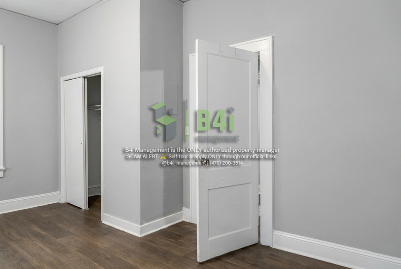 409 Whitesville St - Photo 6 of 12