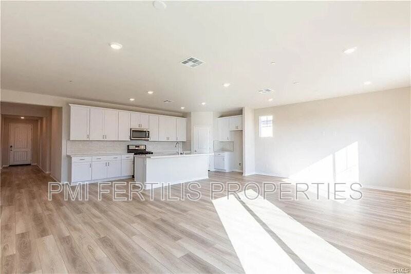 29962 Warrior Way - Photo 2 of 14