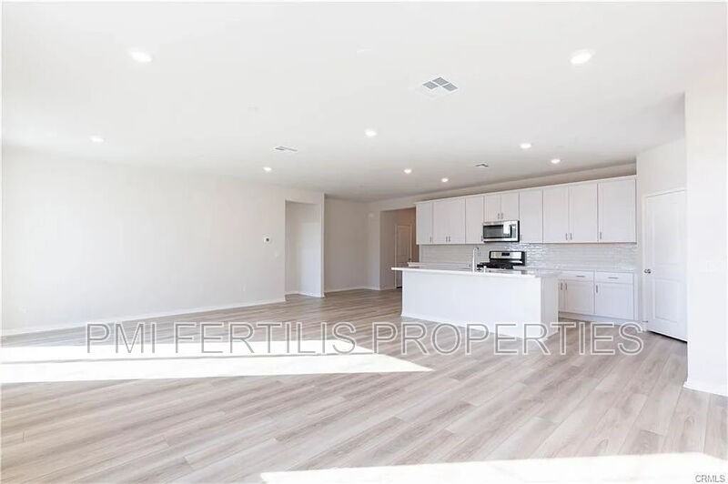 29962 Warrior Way - Photo 3 of 14