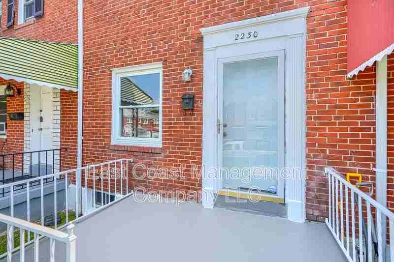 2230 Coralthorn Rd - Photo 5 of 33