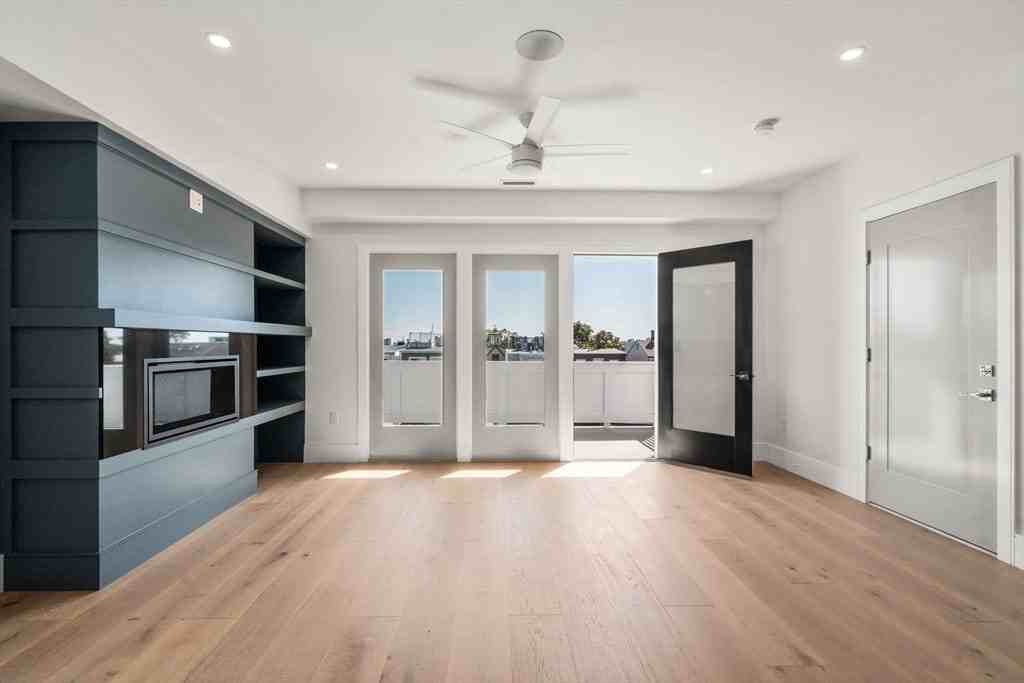 527 East 7th Street #5 - Photo 4 of 13
