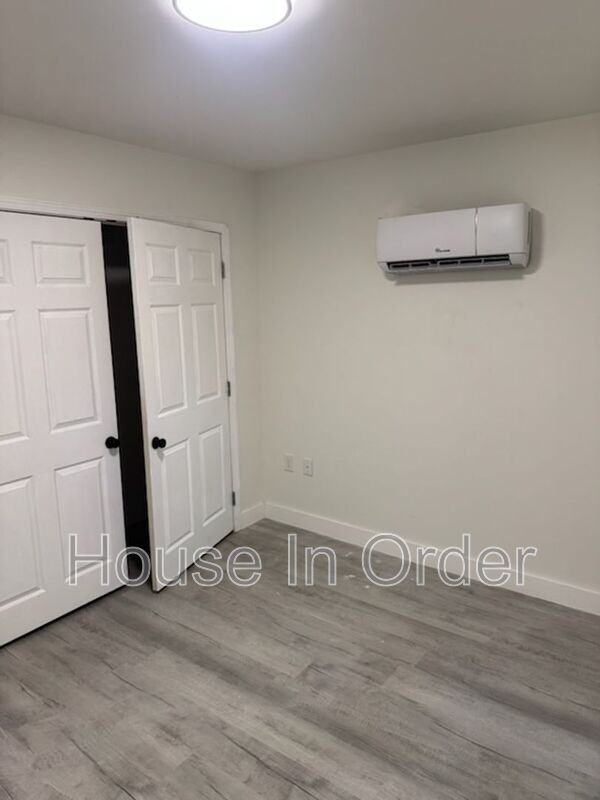199 Cowan St - Photo 6 of 8