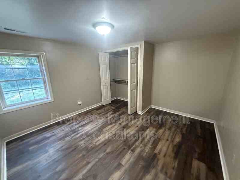 2804 E 18th Ave #3 - Photo 5 of 14