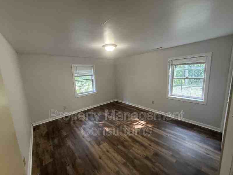 2804 E 18th Ave #3 - Photo 6 of 14