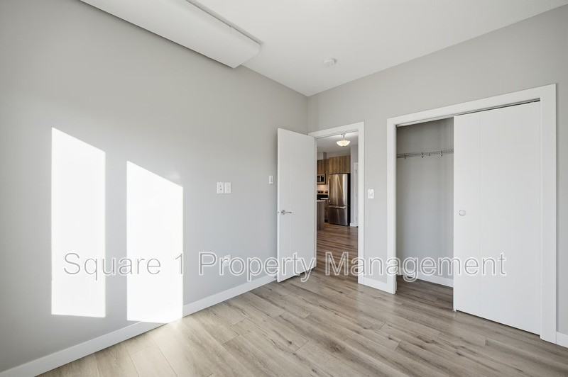 8550-82 Avenue #5 - Photo 3 of 4