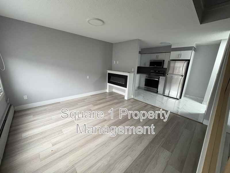 8550-82 Avenue #5 - Photo 2 of 4