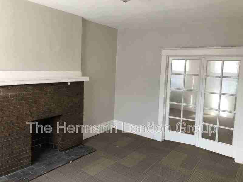 4245 Iowa Ave #4247-1stFL - Photo 6 of 10