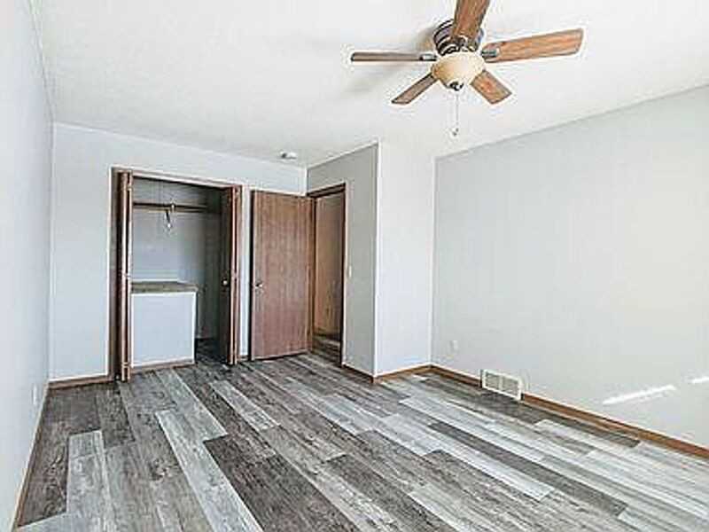230 Leighton Dr #3 - Photo 6 of 15
