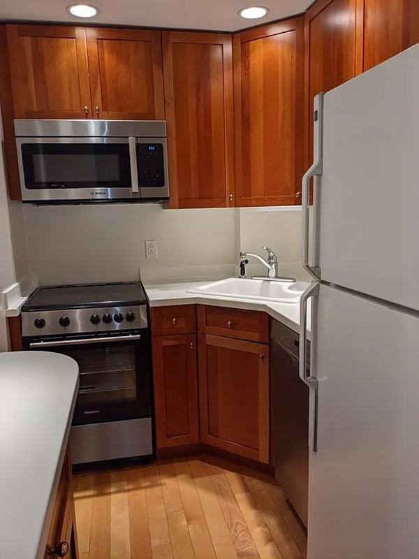 97 Mount Vernon St #34 - Photo 6 of 12
