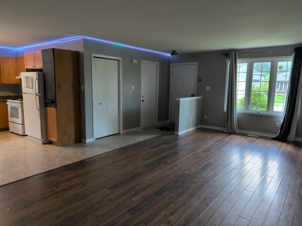 107 Thurman Circle - Photo 4 of 21