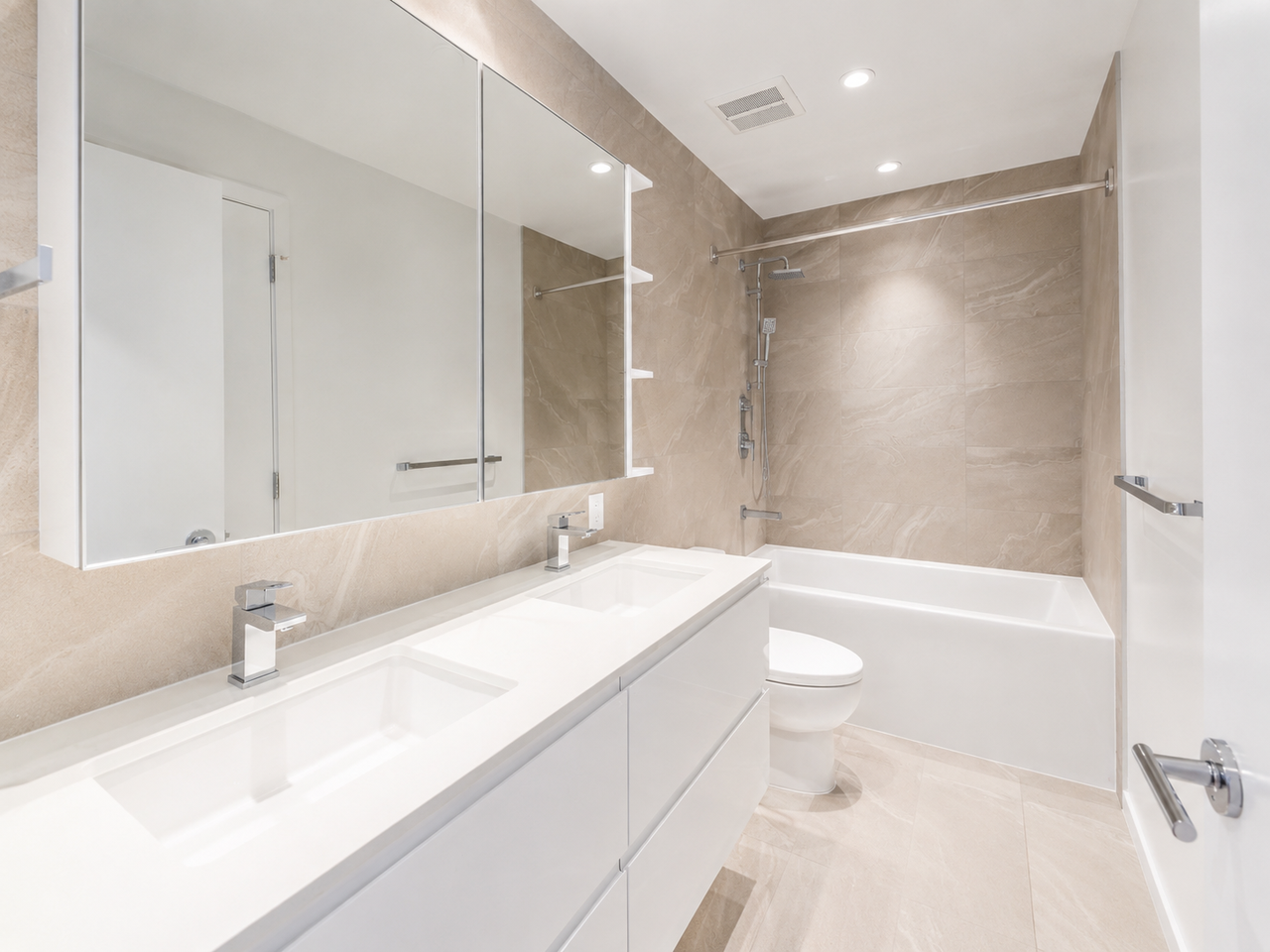 6788 Minoru Boulevard - Photo 7 of 19