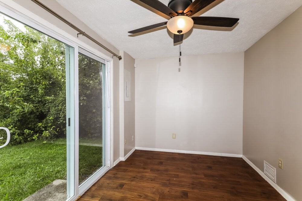 822 Woodlark Dr - Photo 7 of 17