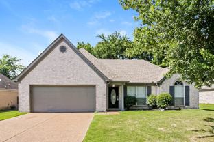 160 Garden View Dr - Photo 1 of 1