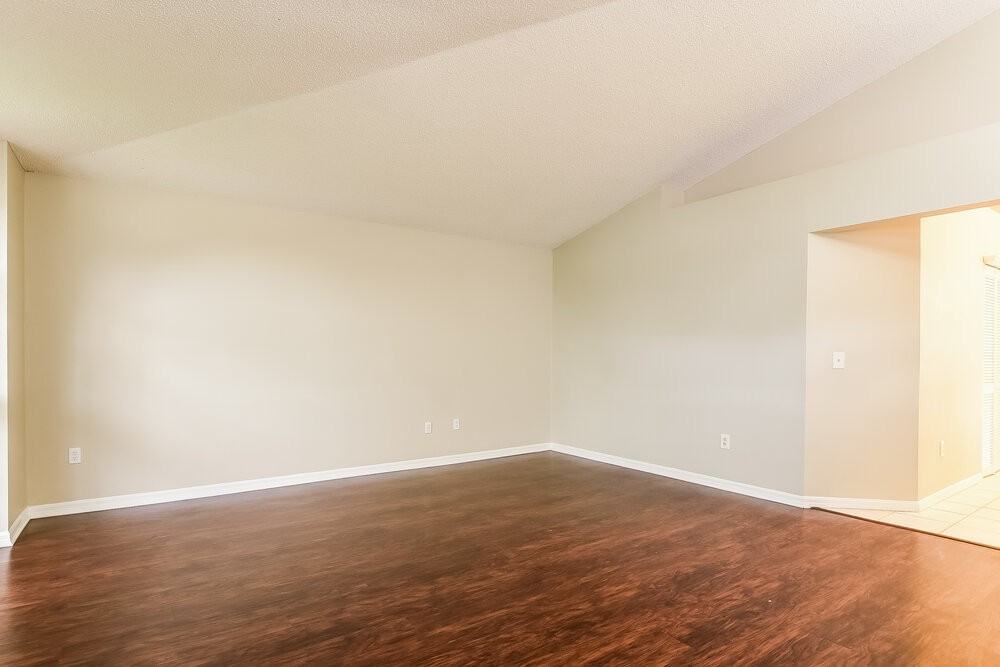 12609 Whiterapids Dr - Photo 5 of 16
